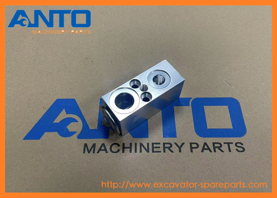 6207-21-2110 6207-21-2111 مونتاژ دریچه گشایش KOMATSU قطعات موتور حفاری برای 3D95S-W-1A