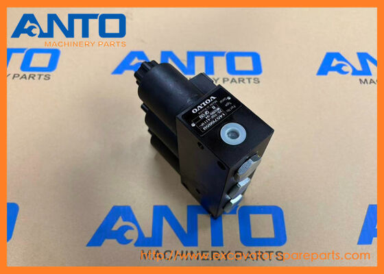 VOE14576859 14576859 Valve Excavator Spare Parts Fitting For EC200B EC210B EC240B